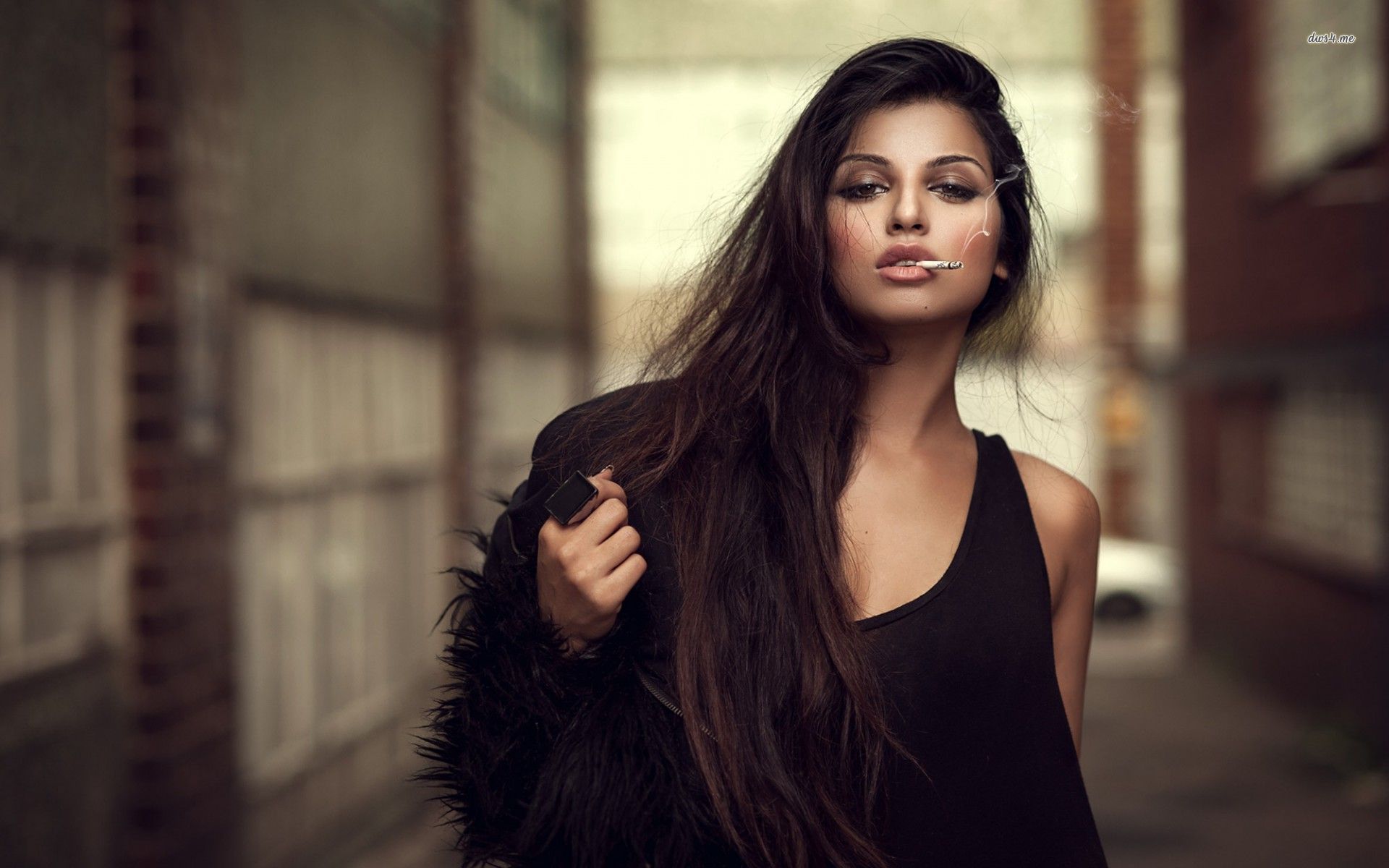 A playful frame from Sassy girls — online in Prague