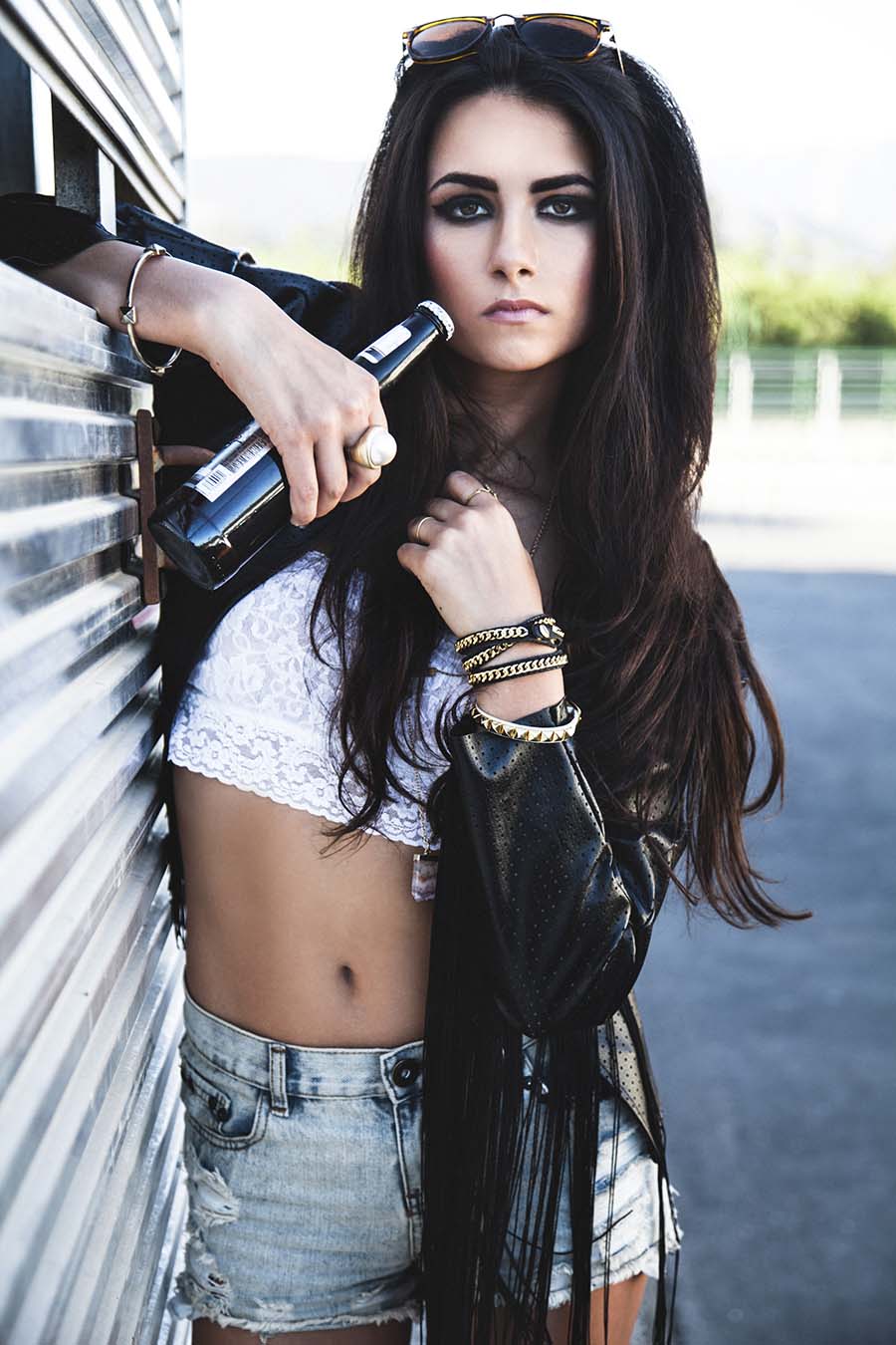 Sassy girls’s look of the day — catch her live in Prague